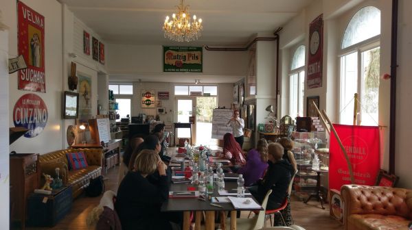 Seminarraum in kreativem Ambiente in Nidau