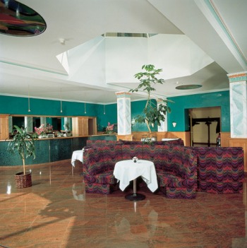 Bistro Restaurant mit Lobby in Mürren
