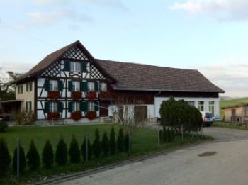 Aleria - essen, trinken, feiern in Sirnach