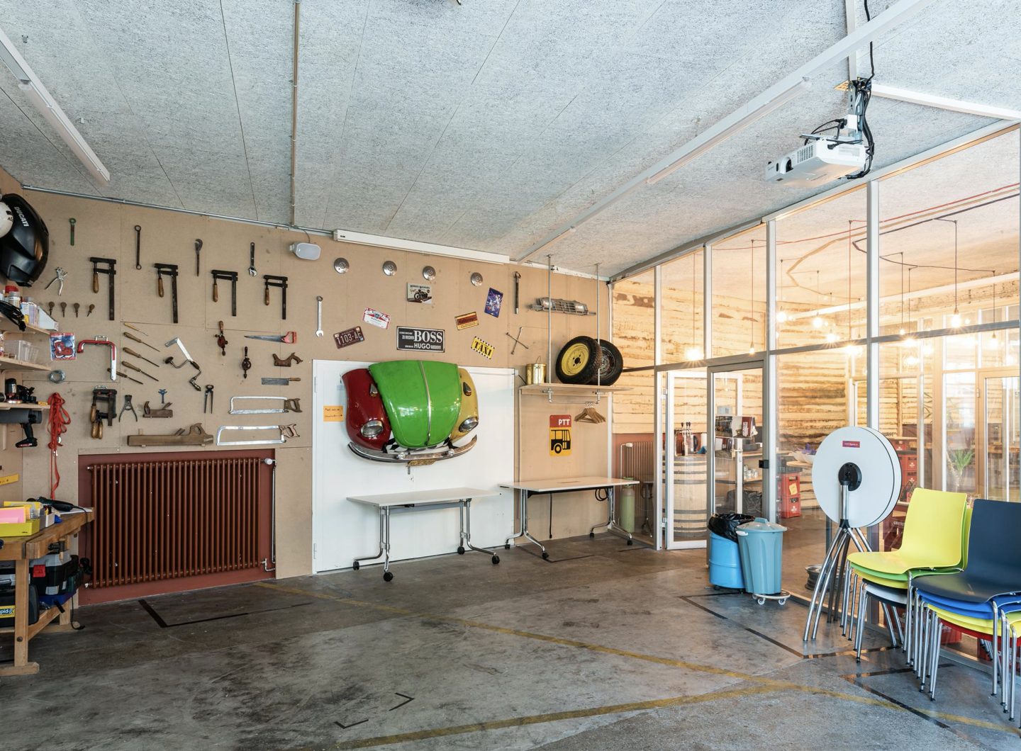 Garage, weiteres Bild