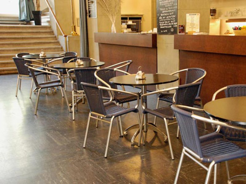 Kulturmarkt: Theatersaal und Restaurant, weiteres Bild